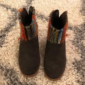 TOMS booties